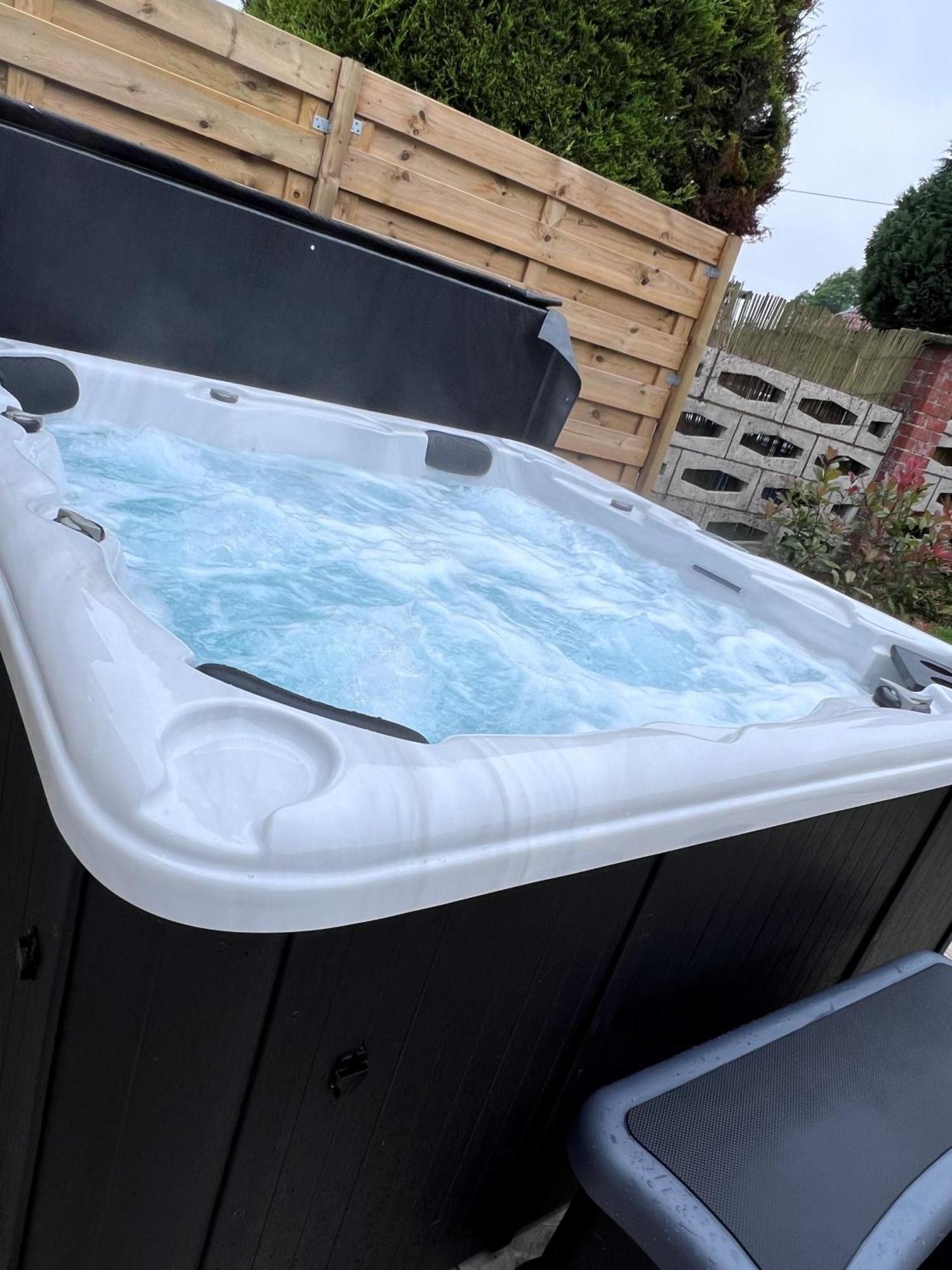 Gite Rubis - Jacuzzi - Pairi Daiza - 6 Pers Brugelette Zewnętrze zdjęcie